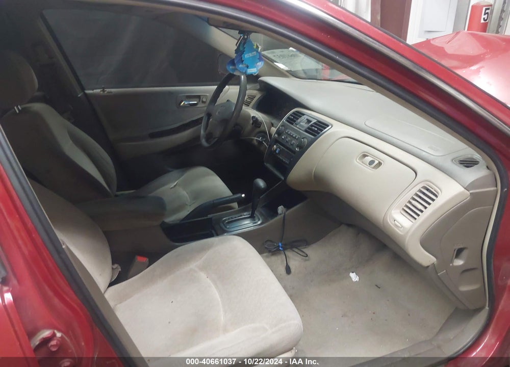 2002 HONDA ACCORD 2.3 EX/2.3 SE VIN: JHMCG66802C004722