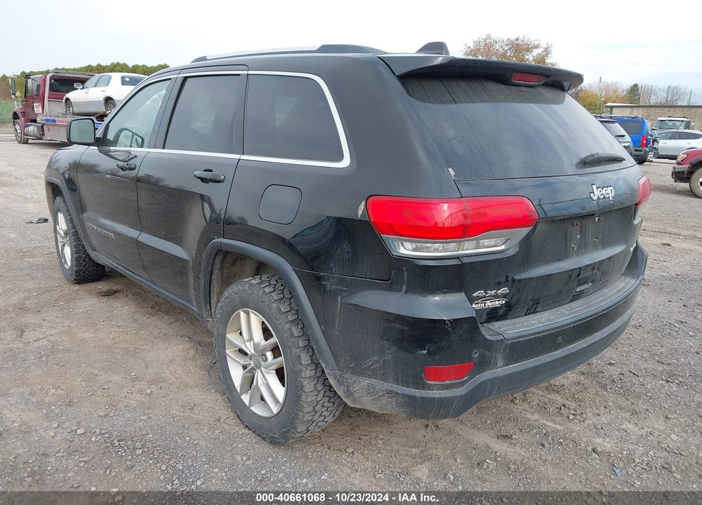 2017 JEEP GRAND CHEROKEE LAREDO 4X4 VIN: 1C4RJFAG9HC651480