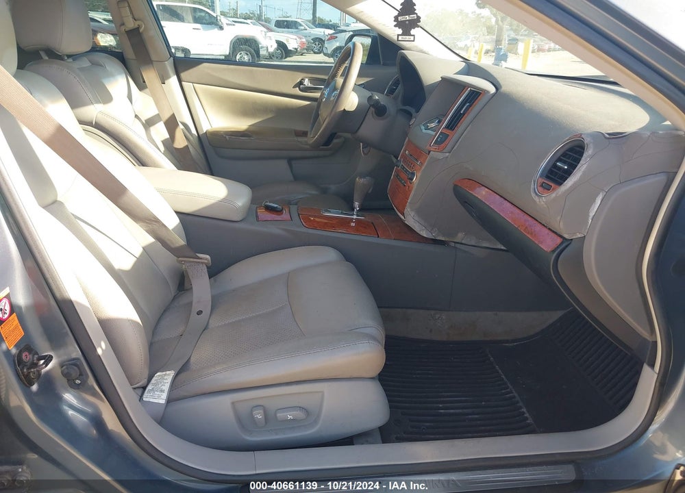 2009 NISSAN MAXIMA 3.5 SV VIN: 1N4AA51E19C830318