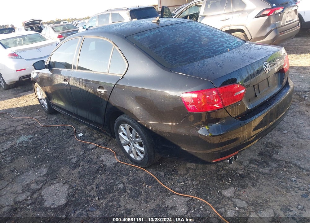 2012 VOLKSWAGEN JETTA 2.5L SE VIN: 3VWDX7AJ7CM104920