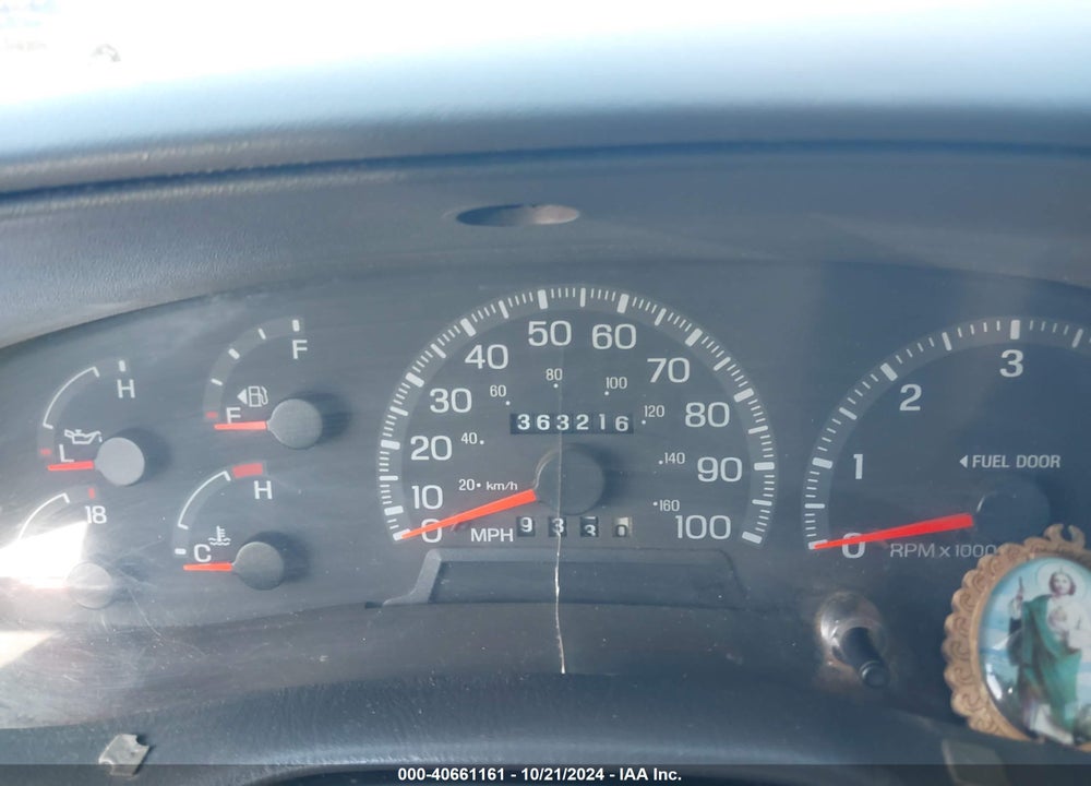 1997 FORD F-150 STANDARD/XL/XLT VIN: 1FTDF1728VNC00812