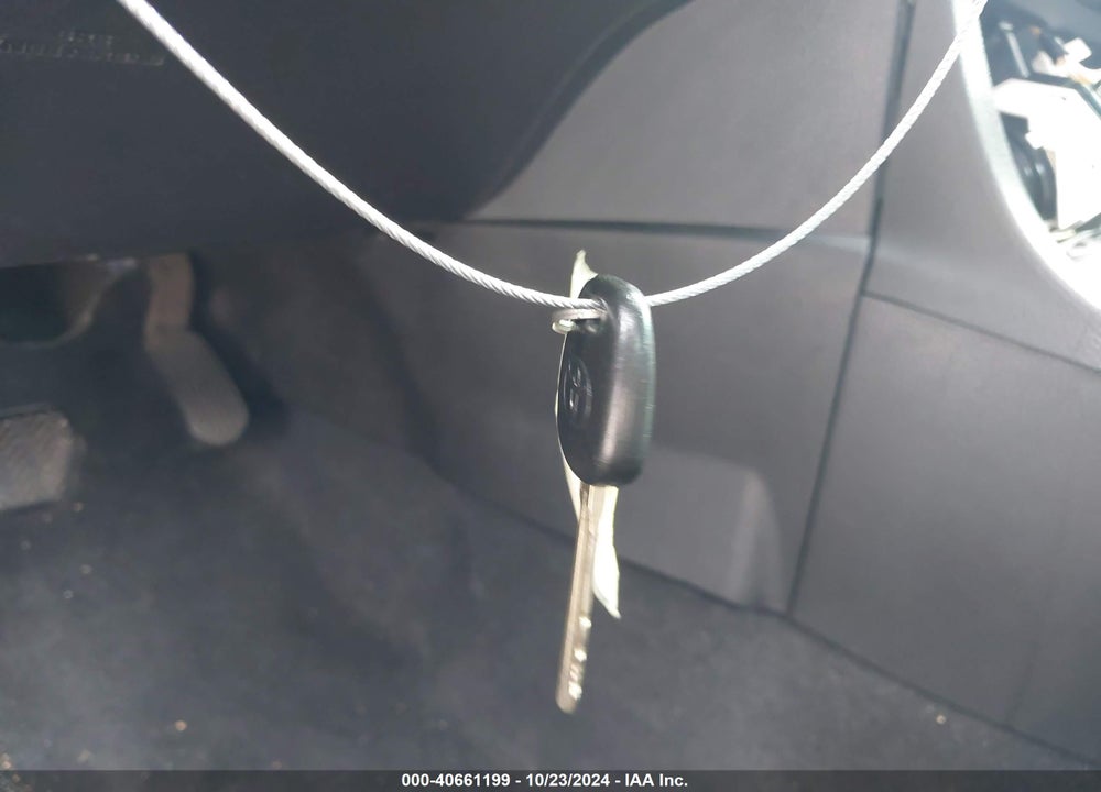 2014 TOYOTA COROLLA L VIN: 5YFBURHE7EP107304