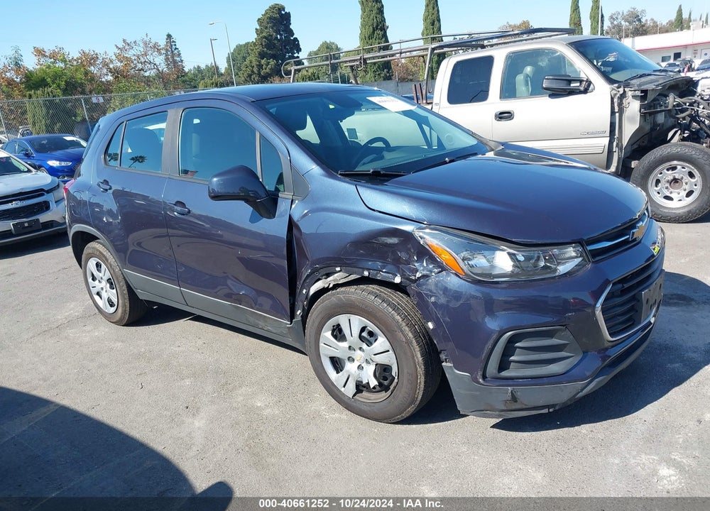 2018 CHEVROLET TRAX LS VIN: 3GNCJKSB4JL171141
