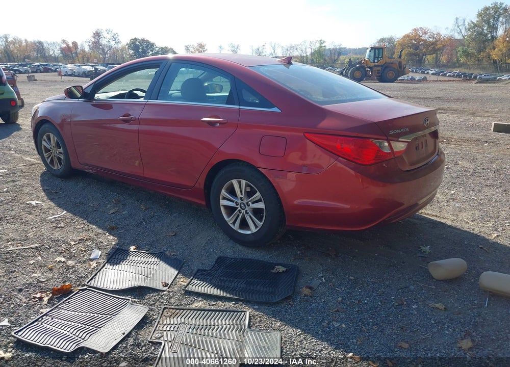 2013 HYUNDAI SONATA GLS VIN: 5NPEB4AC4DH745925