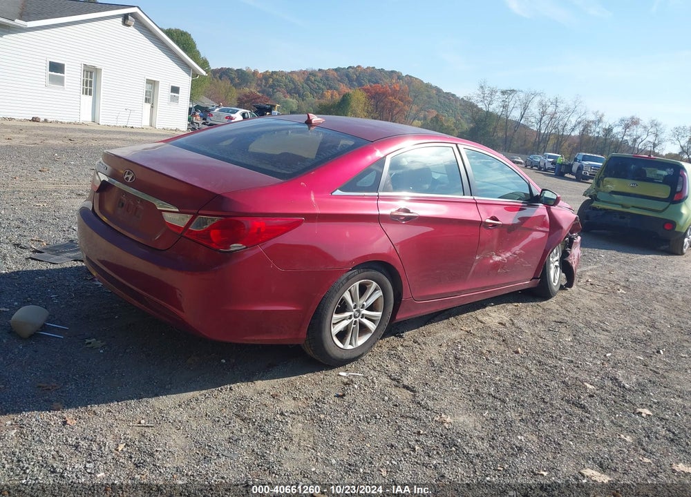 2013 HYUNDAI SONATA GLS VIN: 5NPEB4AC4DH745925
