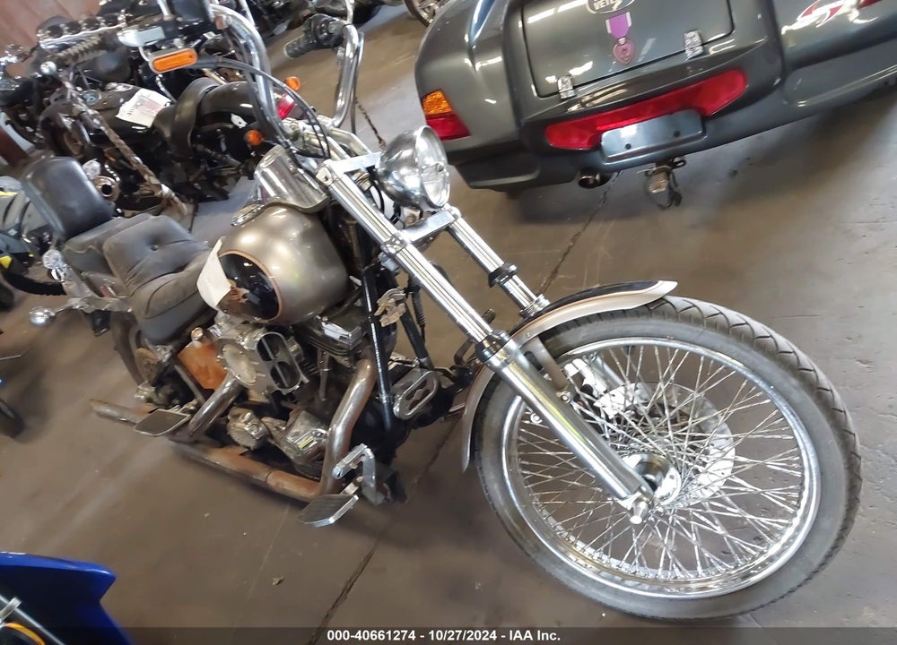 1997 HARLEY-DAVIDSON FXST CUSTOM VIN: 1HD1BKL18VY011379