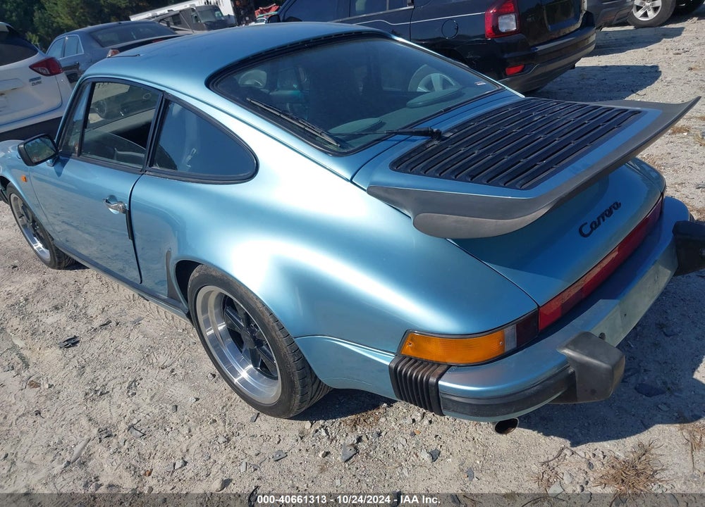 1987 PORSCHE 911 CARRERA VIN: WP0ZZZ917HS101212