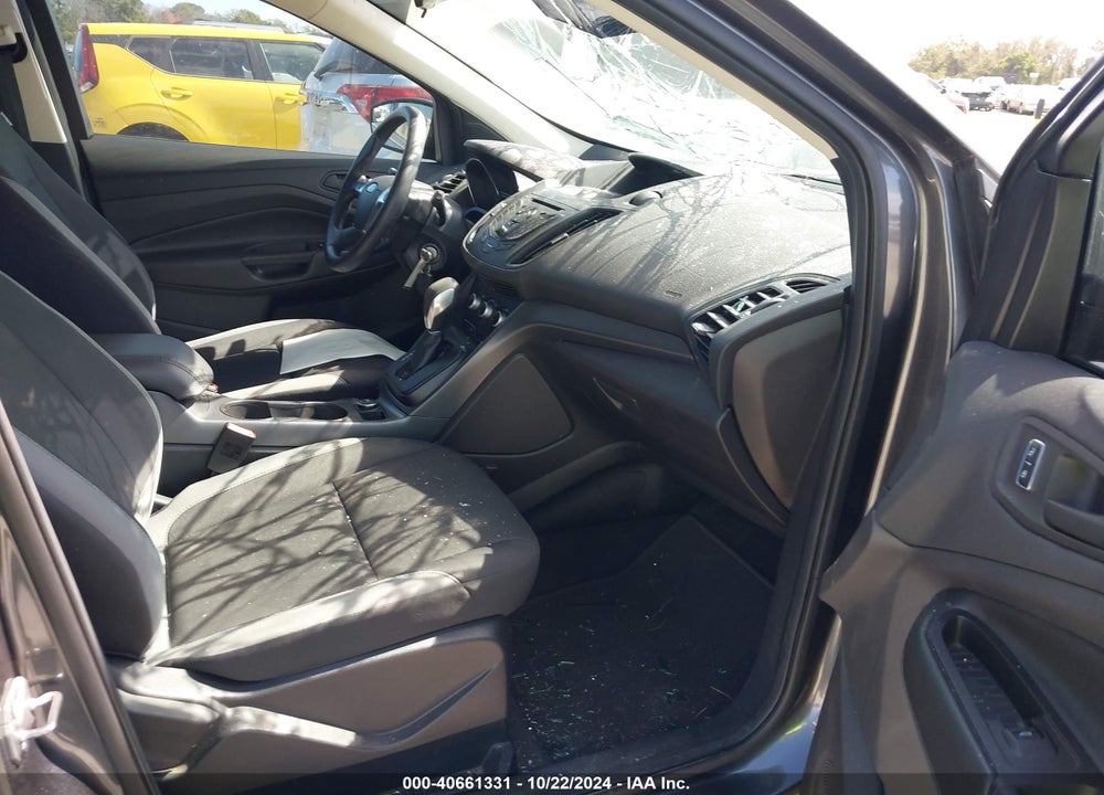 2016 FORD ESCAPE S VIN: 1FMCU0F72GUC19031
