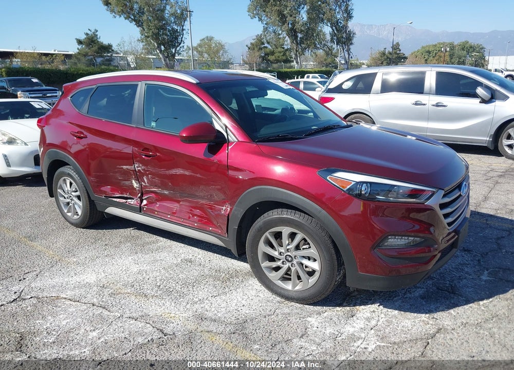 2017 HYUNDAI TUCSON SE VIN: KM8J33A49HU594151