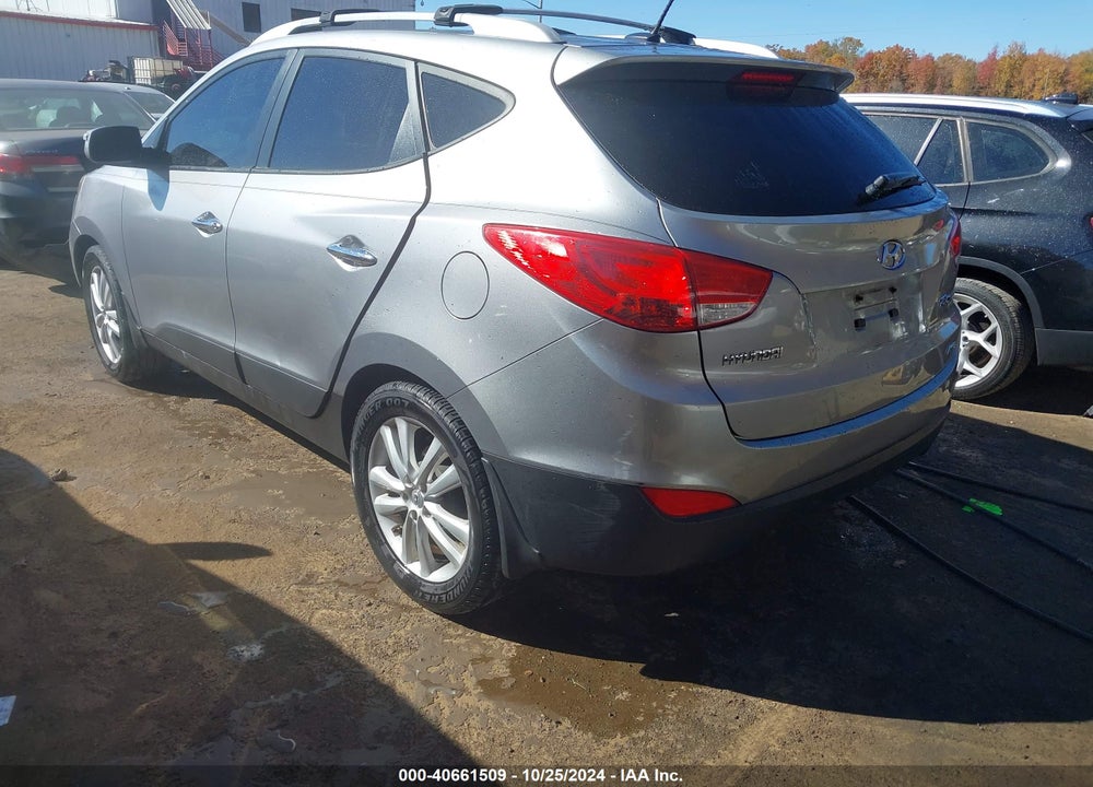 2012 HYUNDAI TUCSON LIMITED VIN: KM8JUCACXCU539432