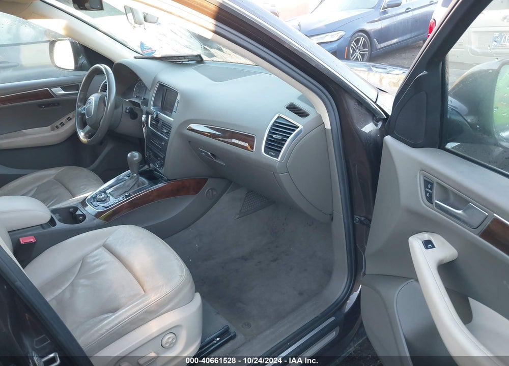 2011 AUDI Q5 2.0T PREMIUM VIN: WA1LFAFP6BA079901