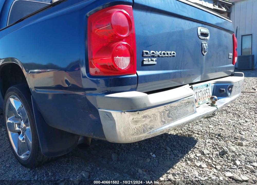 2005 DODGE DAKOTA SLT VIN: 1D7HE48N35S205583