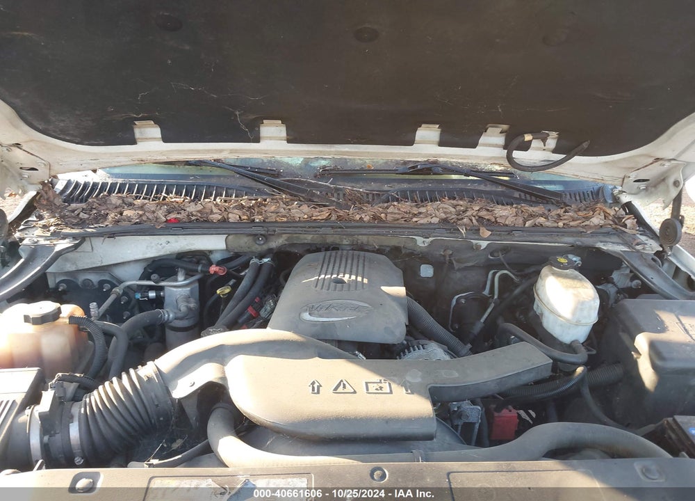 2004 CHEVROLET SUBURBAN 1500 LT VIN: 1GNEC16ZX4J183987