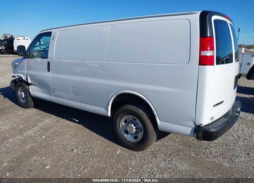 2022 CHEVROLET EXPRESS CARGO RWD 2500 REGULAR WHEELBASE WT VIN: 1GCWGAF73N1155904