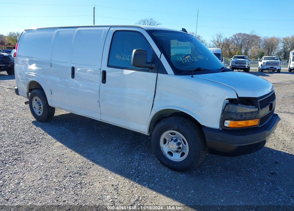 2022 CHEVROLET EXPRESS CARGO RWD 2500 REGULAR WHEELBASE WT VIN: 1GCWGAF73N1155904