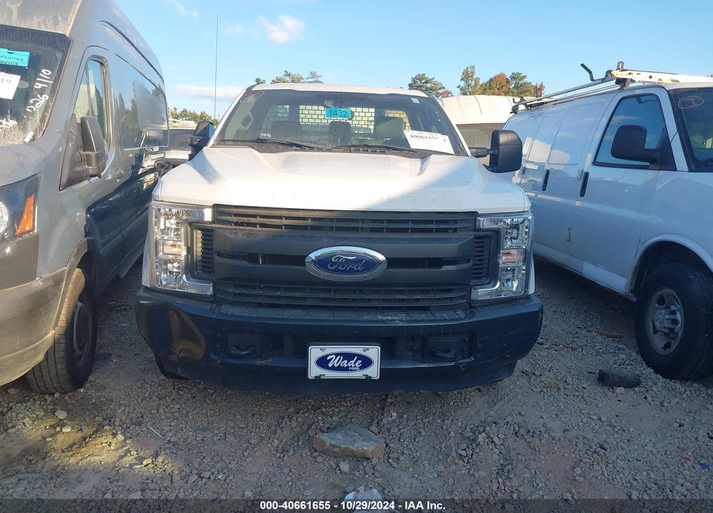2019 FORD F-250 XL VIN: 1FDBF2A64KEG59657