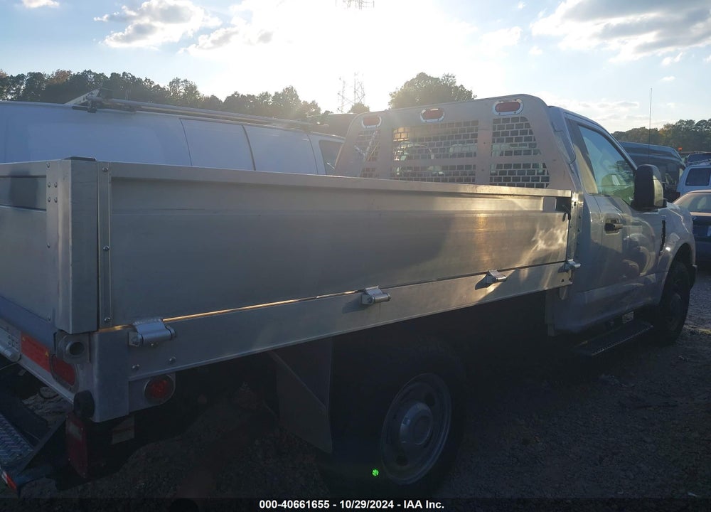 2019 FORD F-250 XL VIN: 1FDBF2A64KEG59657