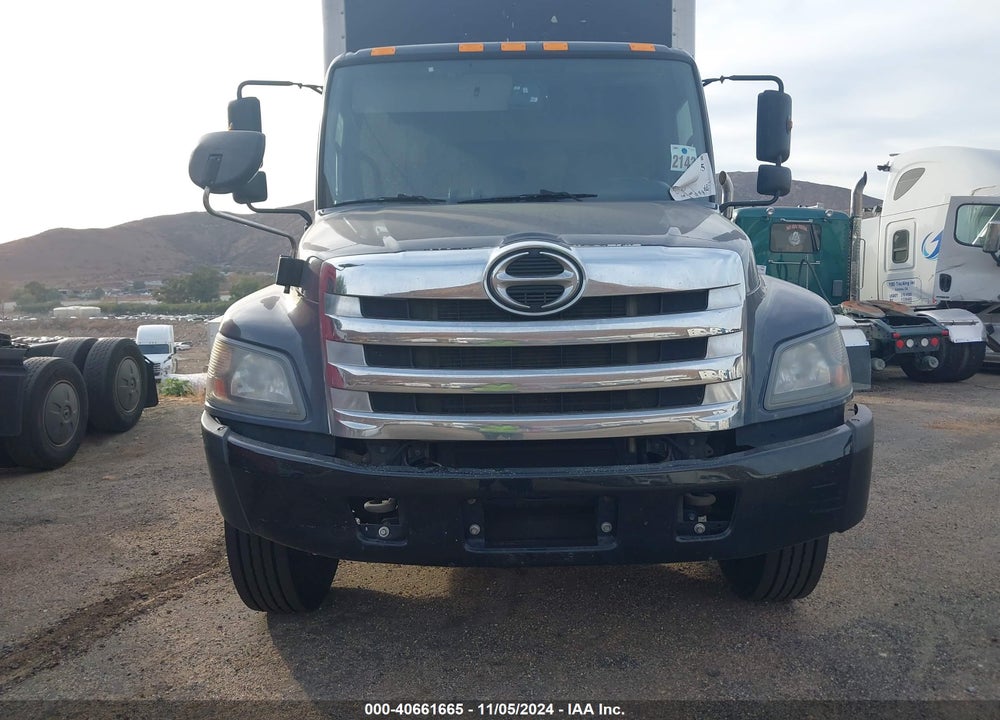 2020 HINO 258/268 VIN: 5PVNJ8JT2L5S59705