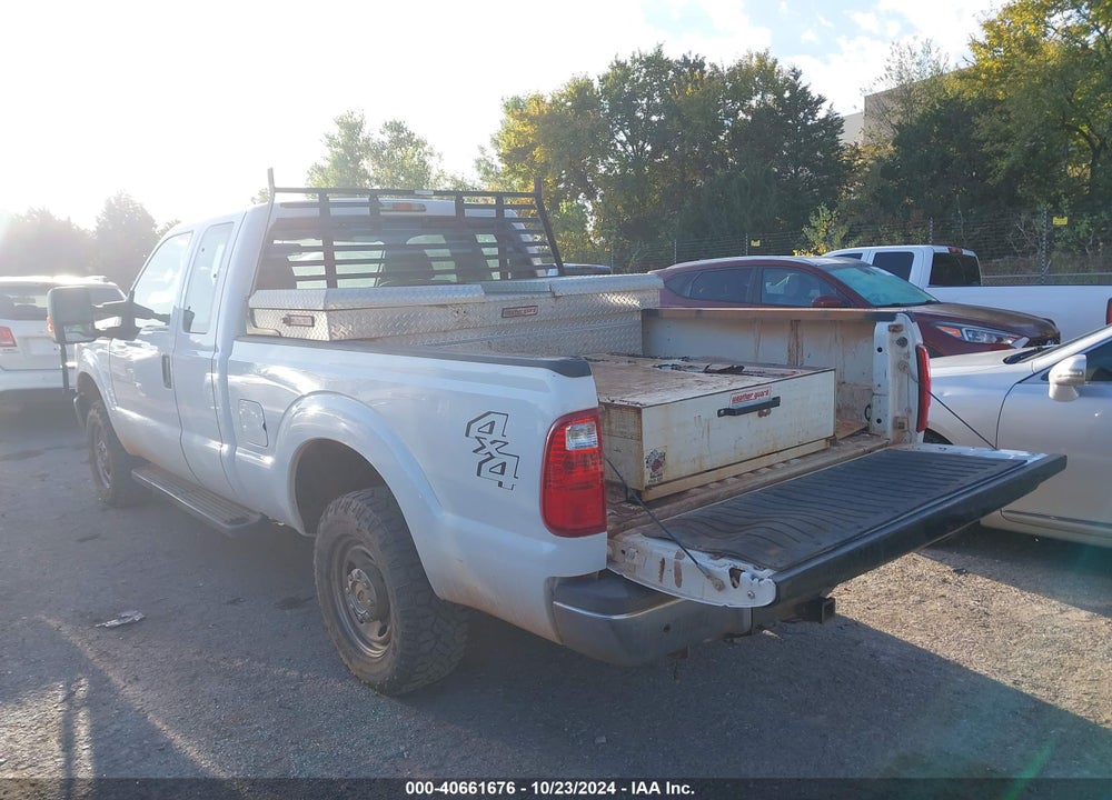 2015 FORD F-250 XL VIN: 1FT7X2B64FEB86516