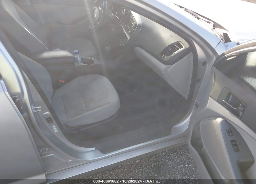 2013 KIA OPTIMA LX VIN: KNAGM4A77D5325451