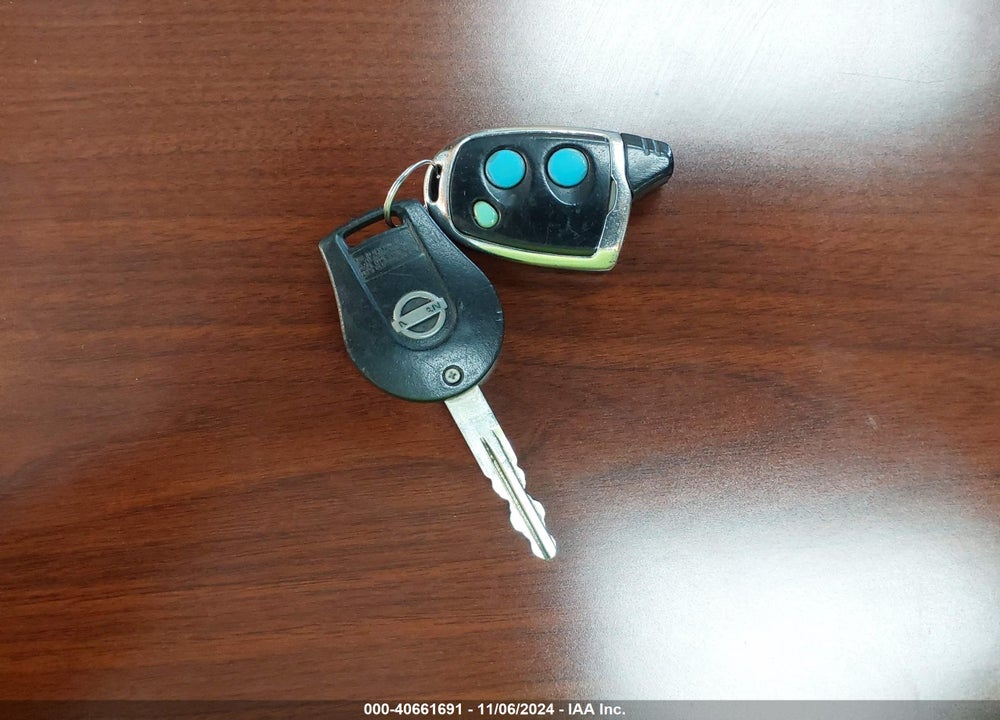 2013 NISSAN ROGUE S VIN: JN8AS5MV6DW117865