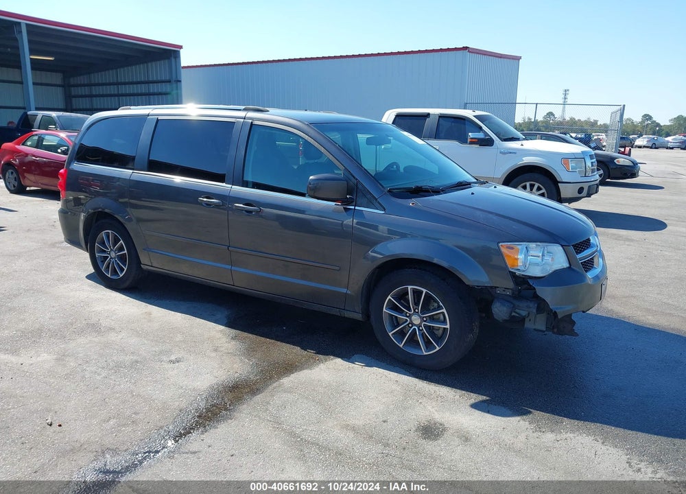 2017 DODGE GRAND CARAVAN SXT VIN: 2C4RDGCG5HR800033