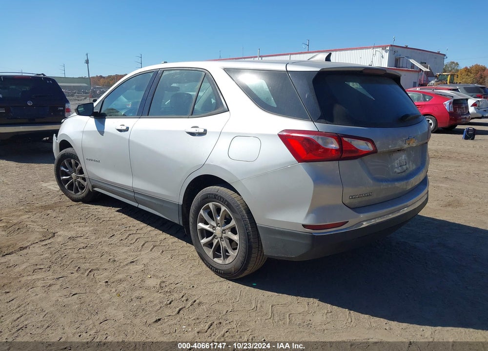 2018 CHEVROLET EQUINOX LS VIN: 2GNAXREV2J6322793