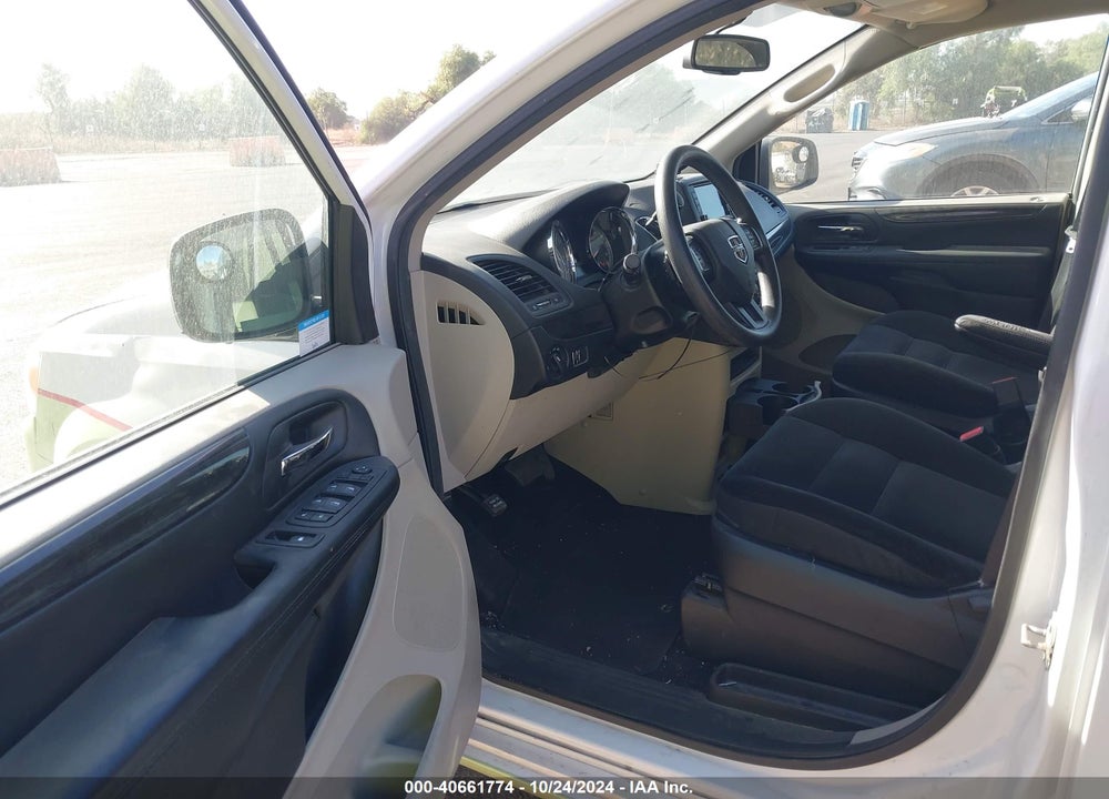 2018 DODGE GRAND CARAVAN SE VIN: 2C4RDGBG4JR259113