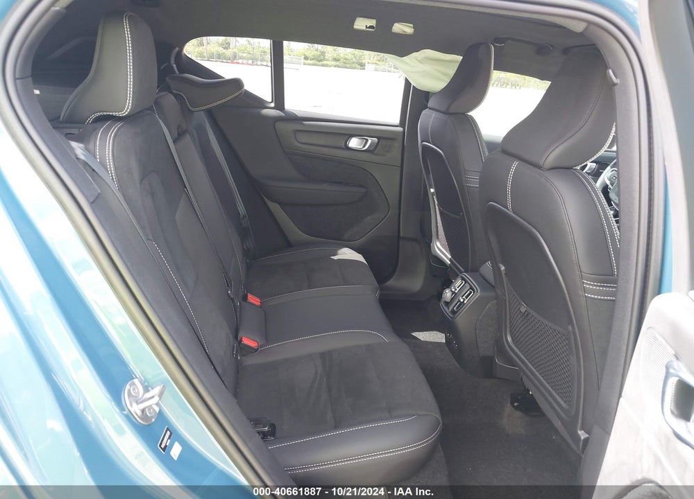 2023 VOLVO XC40 RECHARGE PURE ELECTRIC TWIN ULTIMATE VIN: YV4ED3UM9P2001328