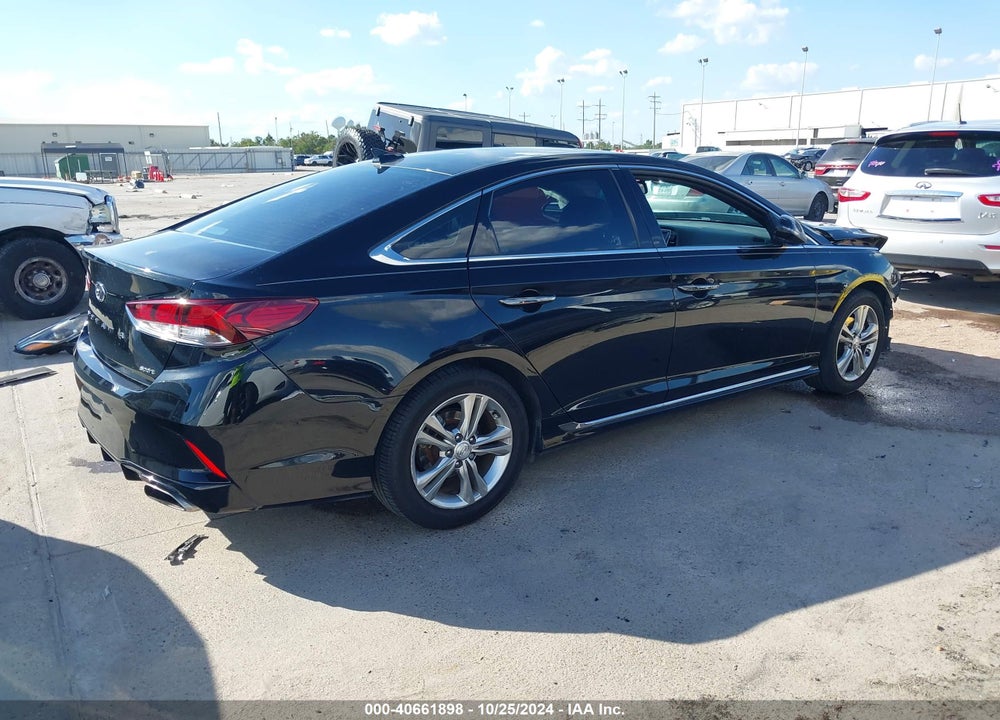 2018 HYUNDAI SONATA SPORT VIN: 5NPE34AF9JH666110