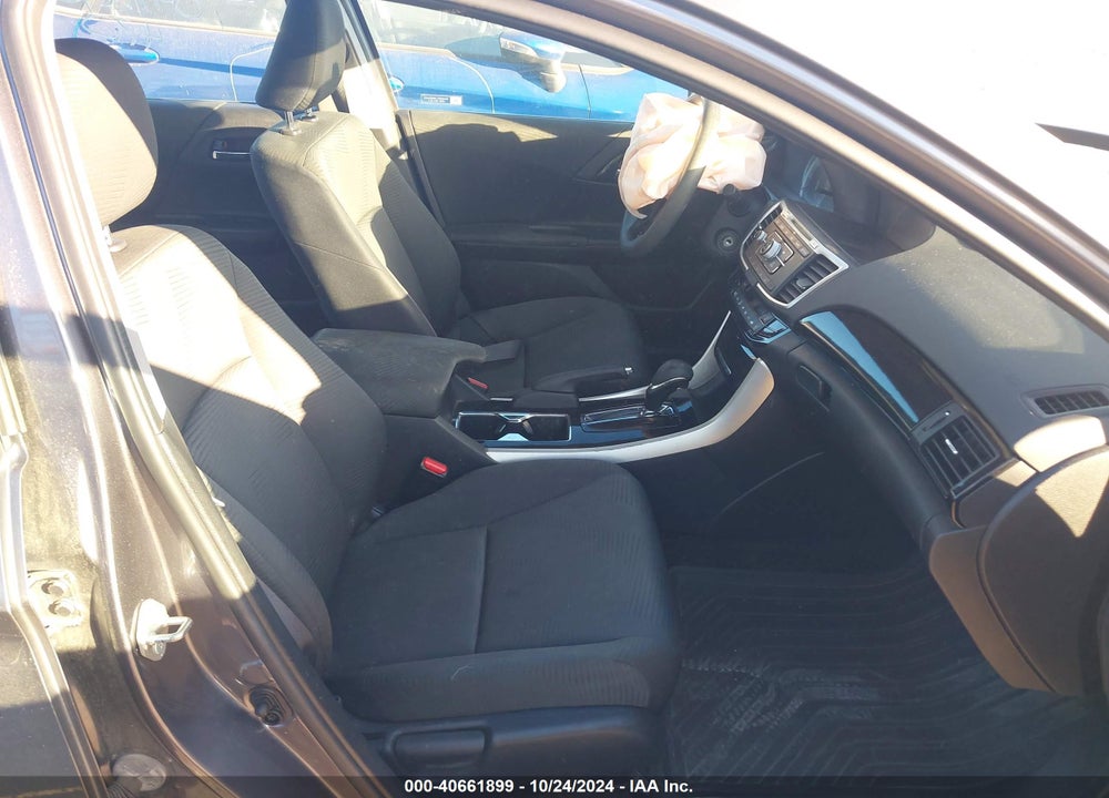 2017 HONDA ACCORD LX VIN: 1HGCR2F36HA266386
