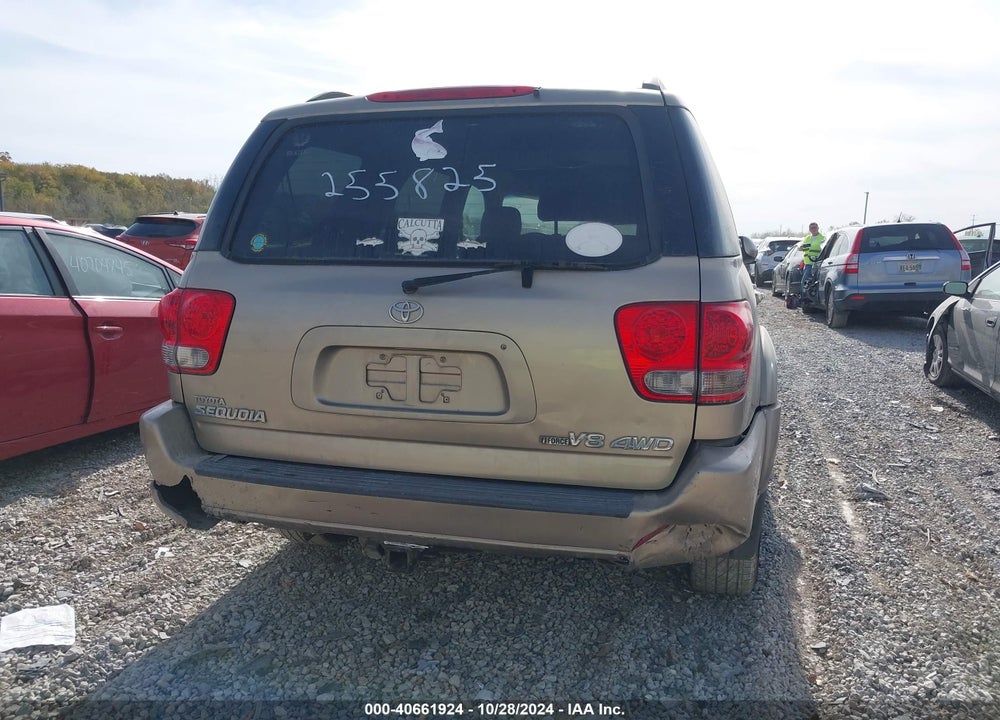 2005 TOYOTA SEQUOIA SR5 V8 VIN: 5TDBT44A75S255825
