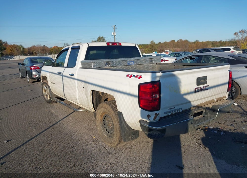 2015 CHEVROLET SILVERADO 1500 LS VIN: 1GCVKPEC8FZ294358