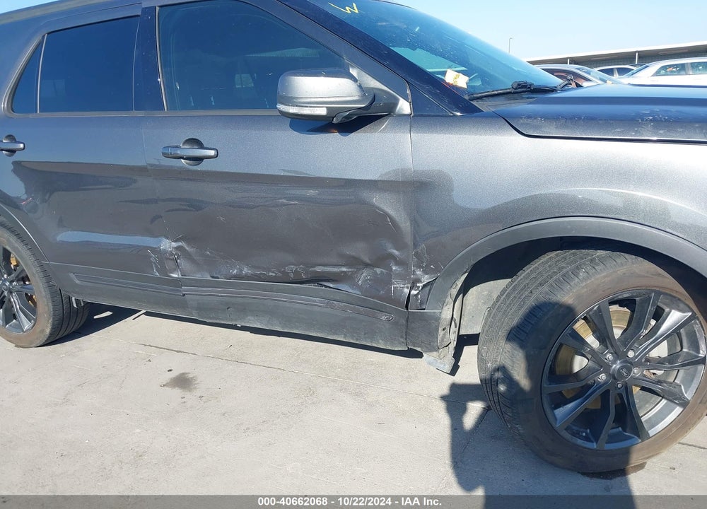 2017 FORD EXPLORER XLT VIN: 1FM5K7D8XHGC76211