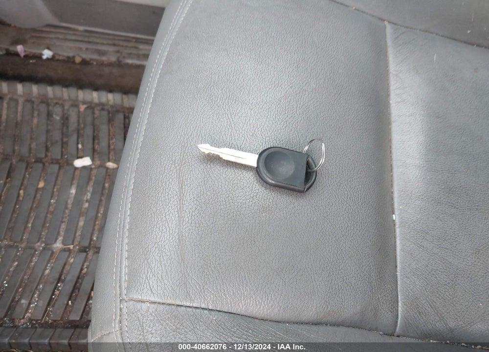 2005 FORD FREESTAR SEL VIN: 2FMZA52245BA06871