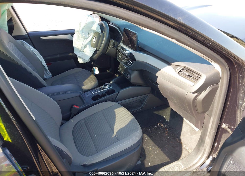 2020 FORD ESCAPE SE VIN: 1FMCU9G67LUB31807