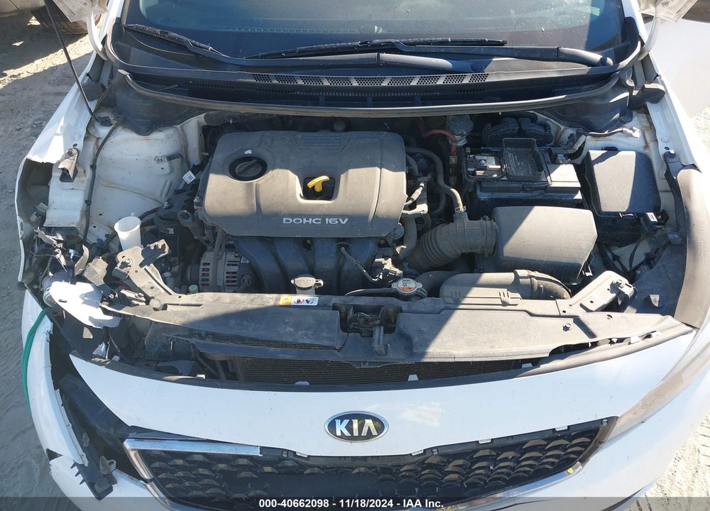 2018 KIA FORTE S VIN: 3KPFL4A79JE215180