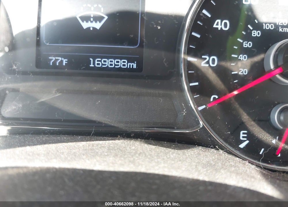 2018 KIA FORTE S VIN: 3KPFL4A79JE215180