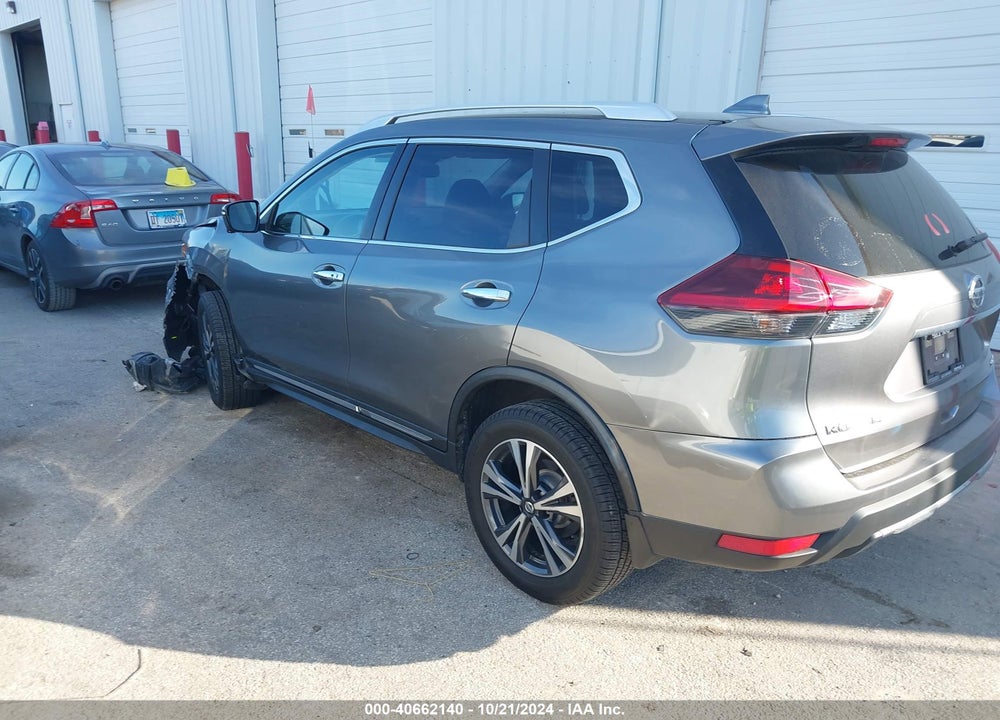 2017 NISSAN ROGUE SL VIN: JN8AT2MV8HW018739