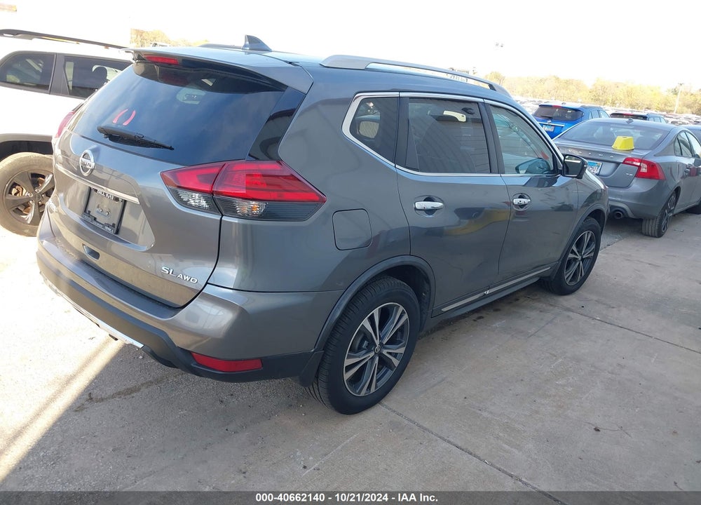 2017 NISSAN ROGUE SL VIN: JN8AT2MV8HW018739