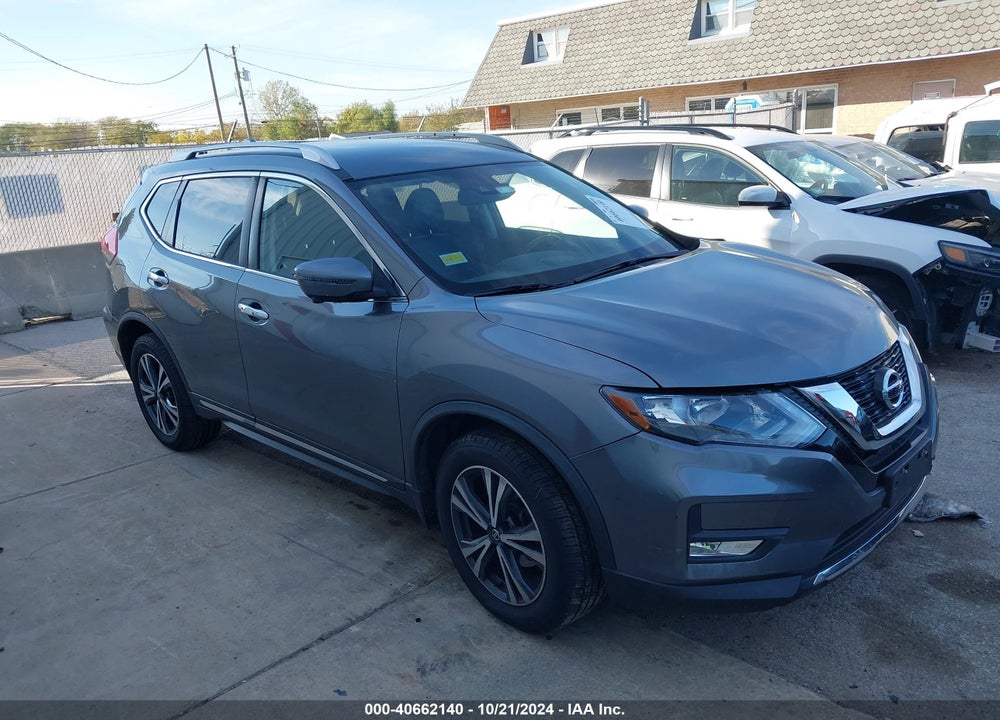 2017 NISSAN ROGUE SL VIN: JN8AT2MV8HW018739