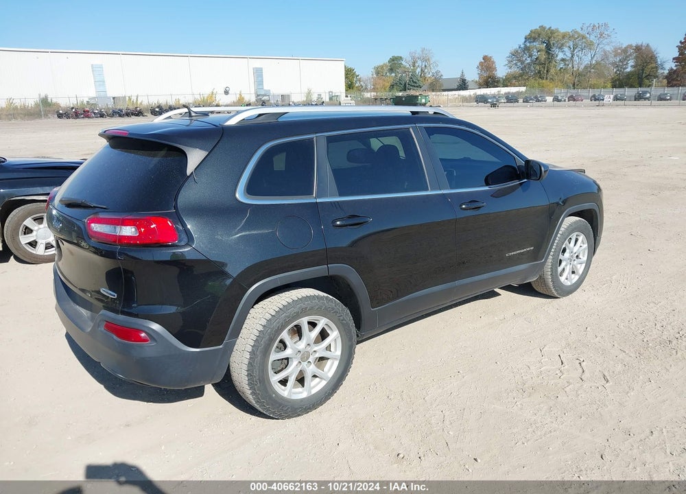 2015 JEEP CHEROKEE LATITUDE VIN: 1C4PJMCB1FW635461