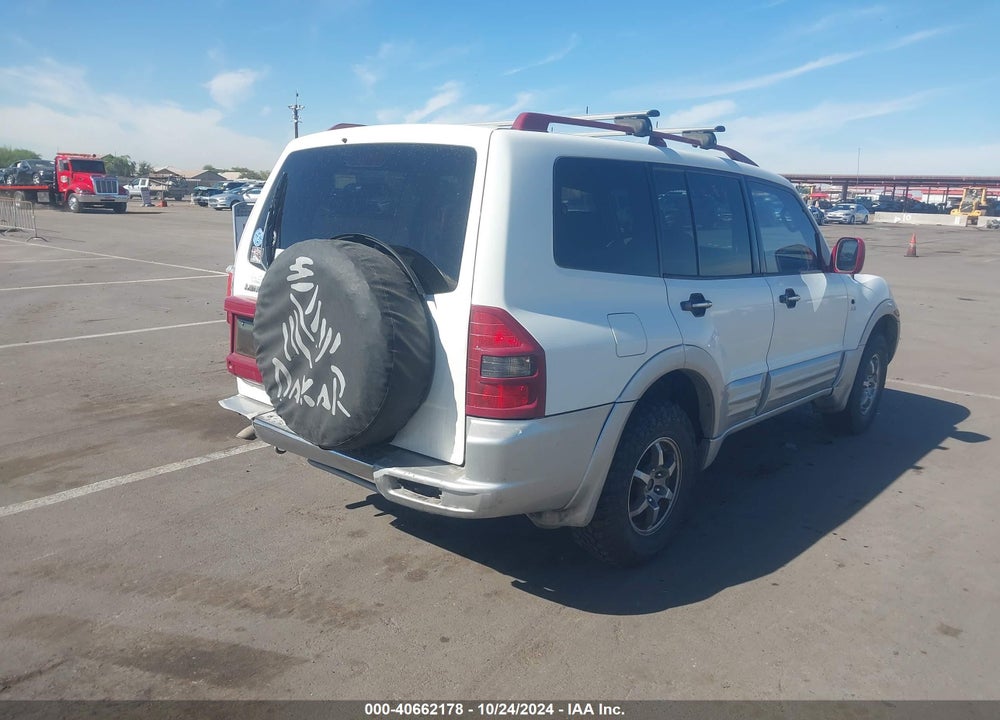2001 MITSUBISHI MONTERO XLS VIN: JA4MW31R61J026025