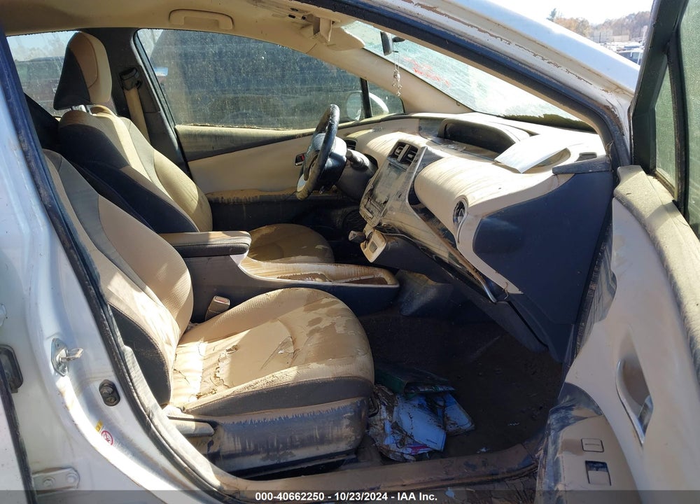 2016 TOYOTA PRIUS THREE VIN: JTDKARFU4G3024623