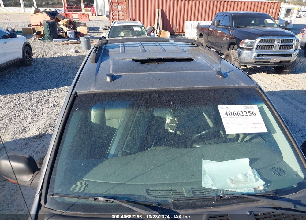 2005 CHEVROLET TRAILBLAZER LT VIN: 1GNDS13S552242025