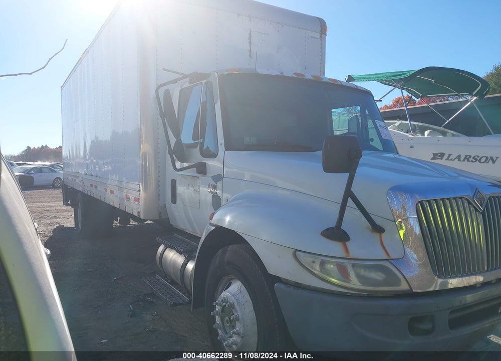 2006 INTERNATIONAL 4000 4300 VIN: 1HTMMAAL06H332926