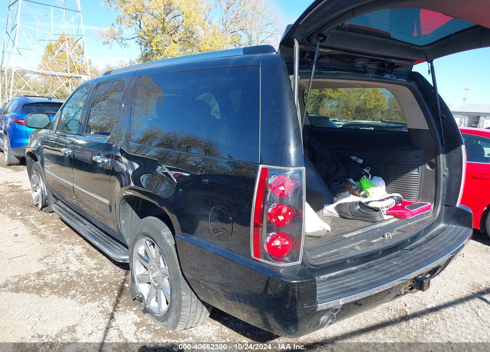 2014 GMC YUKON XL 1500 DENALI VIN: 1GKS2MEF4ER185782