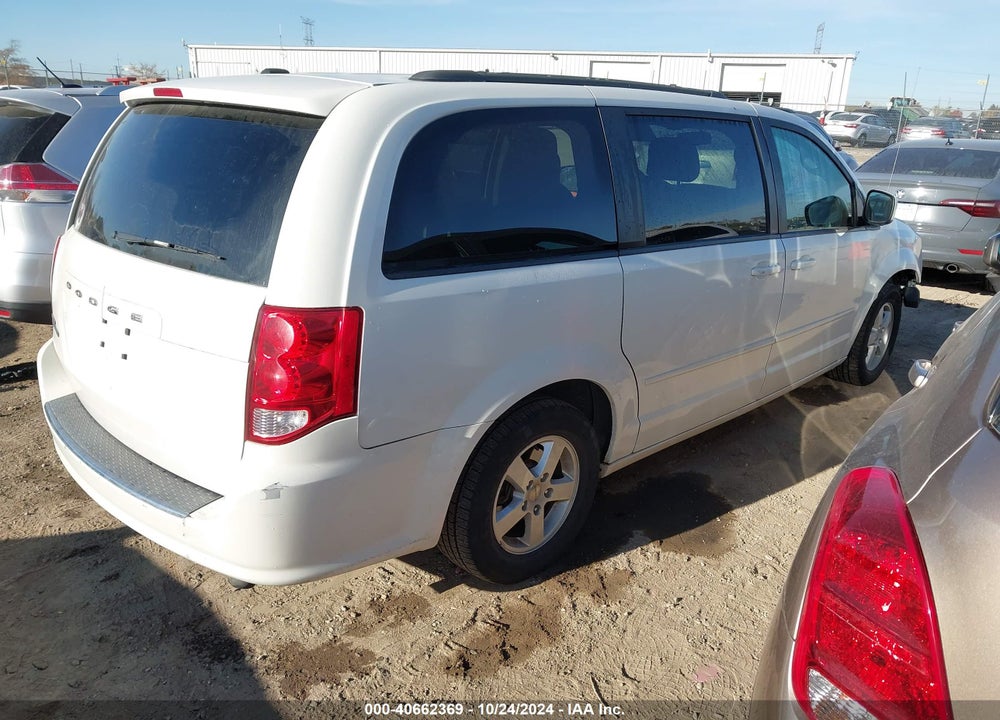 2011 DODGE GRAND CARAVAN MAINSTREET VIN: 2D4RN3DG0BR729175