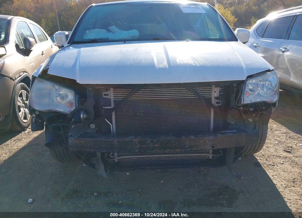 2011 DODGE GRAND CARAVAN MAINSTREET VIN: 2D4RN3DG0BR729175