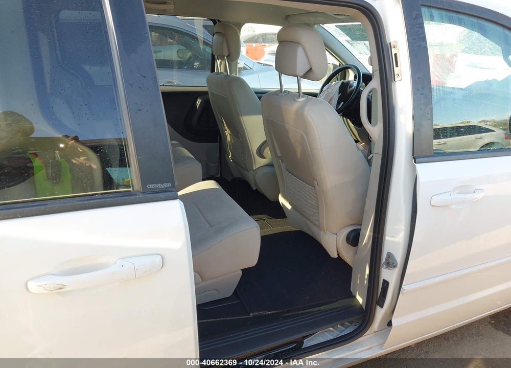 2011 DODGE GRAND CARAVAN MAINSTREET VIN: 2D4RN3DG0BR729175
